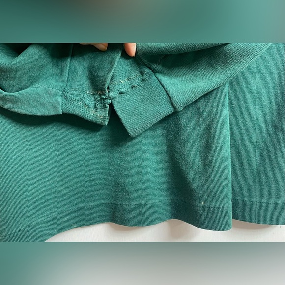 Vintage ST Johns Bay Long Sleeve Turtle Neck Shirt Green. Not sure on size - Picture 6 of 6